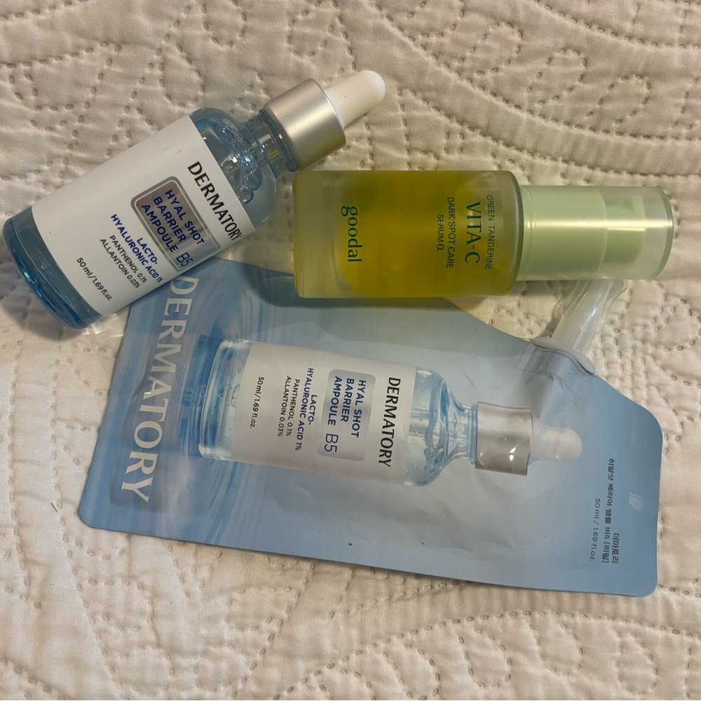 Hyal Reyouth Ampoule B5 Set - Blue and White